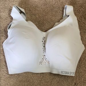 Angel Max Sports Bra 32DDD